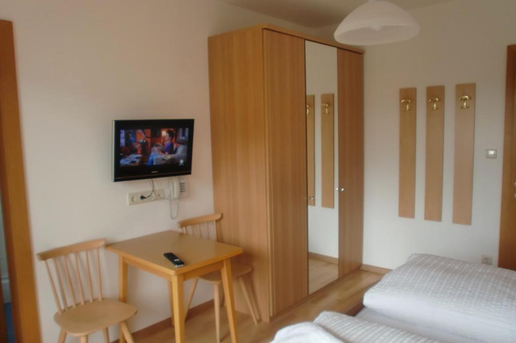 Hotel Viktoria Castelrotto Rum bild