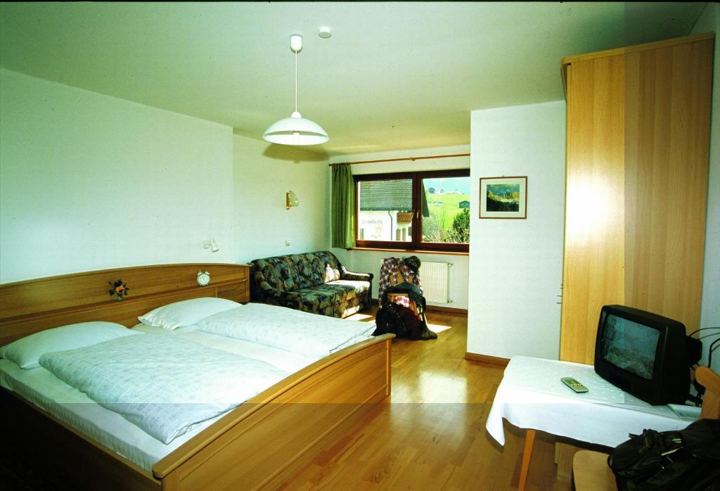 Hotel Viktoria Castelrotto Rum bild